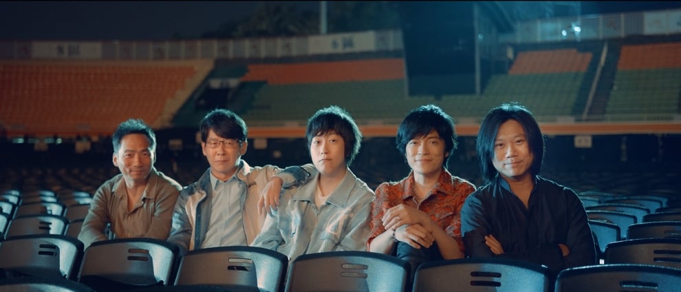 怪兽官宣当爸.秒接周董来电:阿信知道吗?