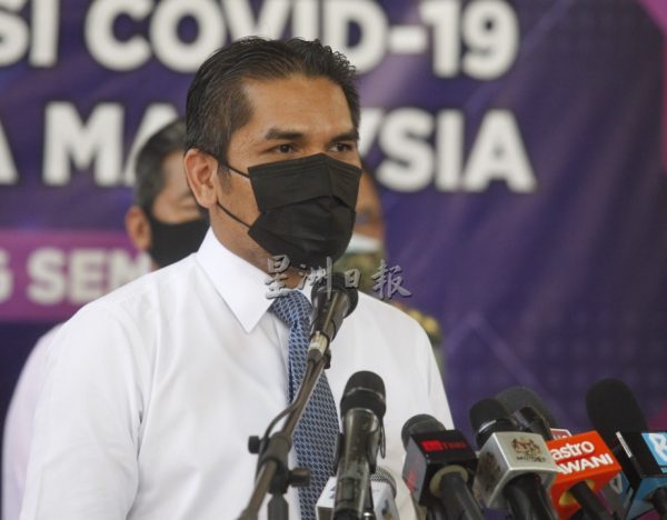 拒让孩子接种父母会否被对付?教长回应了