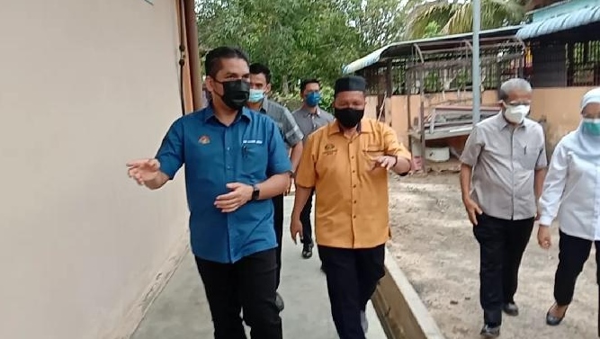 教长:10月3日不是所有学校开课