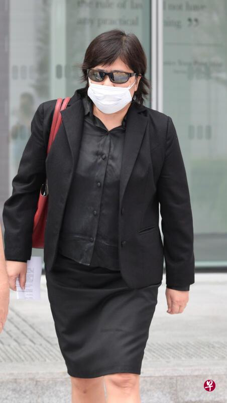 新前海军女军官在公共场所屡次没戴口罩 今早判坐牢16周