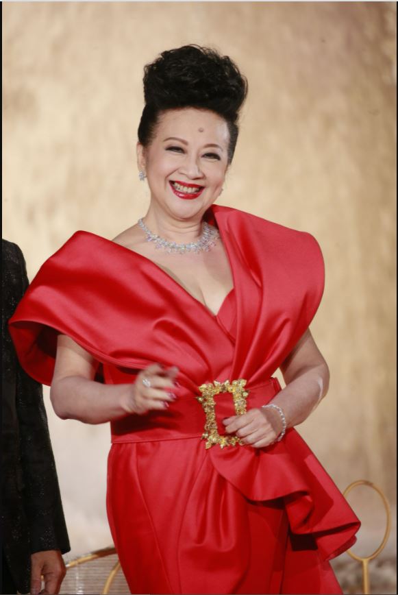 无线台前幕后票选“最Nice艺人”. 陈豪登榜首