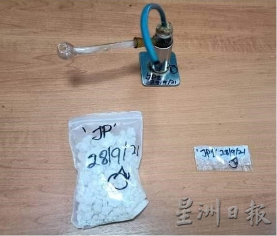 曼绒警方捕华裔拥毒嫌犯 起2987令吉毒品