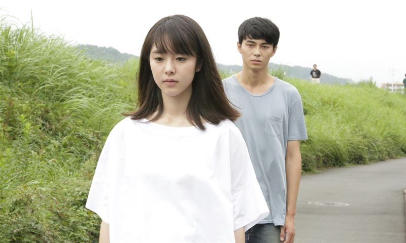 未成年不伦人夫冷藏1年半·唐田英里佳拍短片复出挨轰