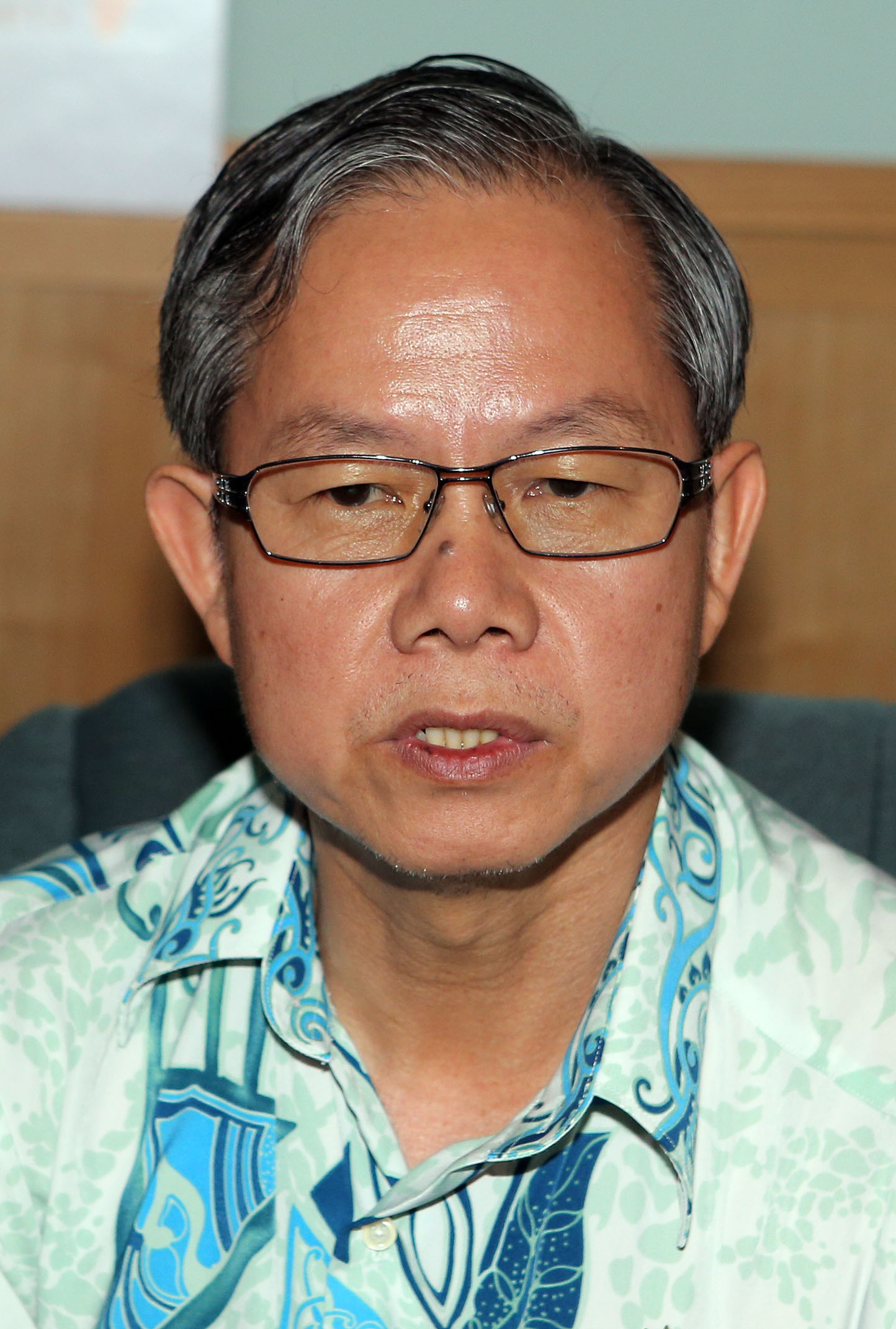 李文材:应允完成接种外国和新加坡人 边境重开免隔离入境