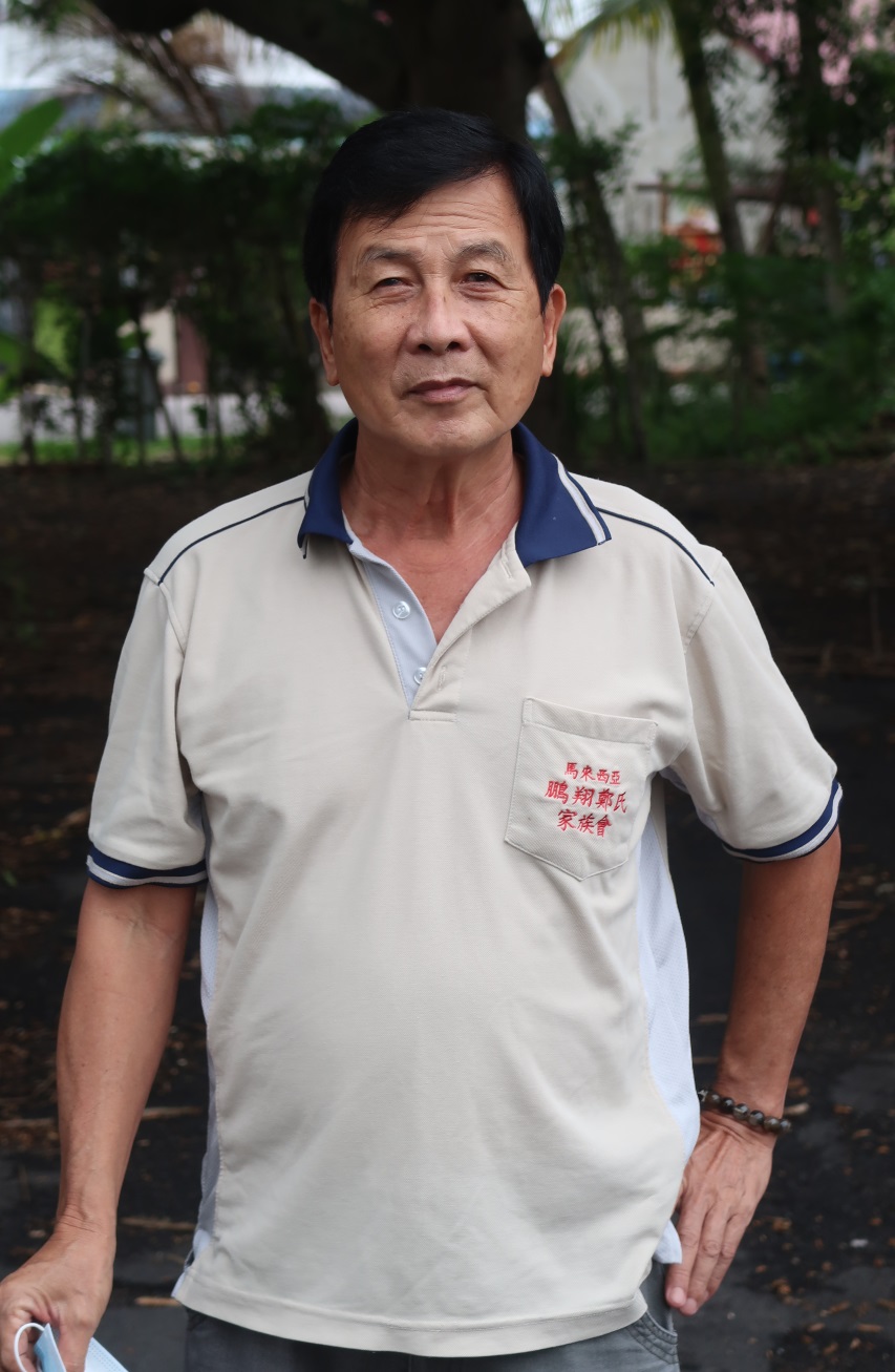 柔︰民生特工队︰两树枝桠威胁群众,居民要求速修剪