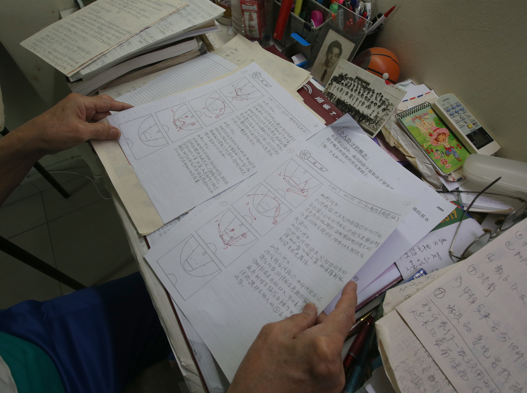 柔：【今日面谱】（9月23日见报）：打球变教球，刘东要将经验传承下一代