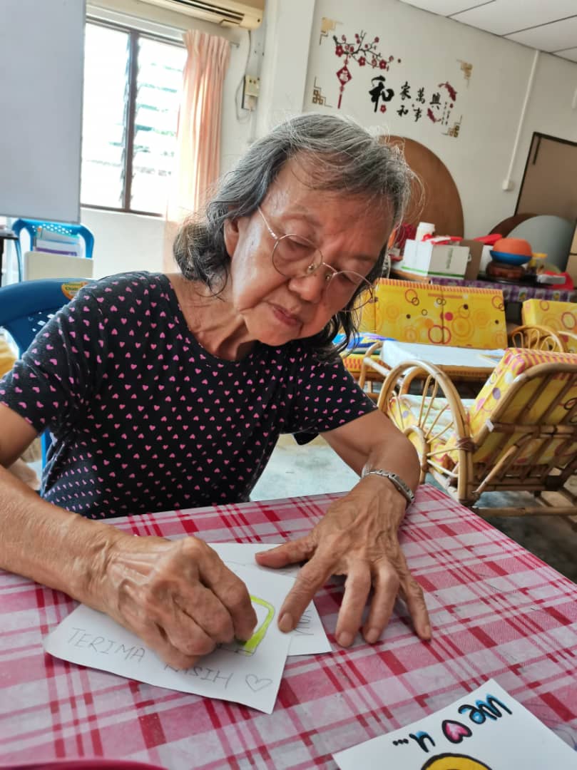 柔:封面特稿新闻:感谢前线英雄,让居銮充满爱