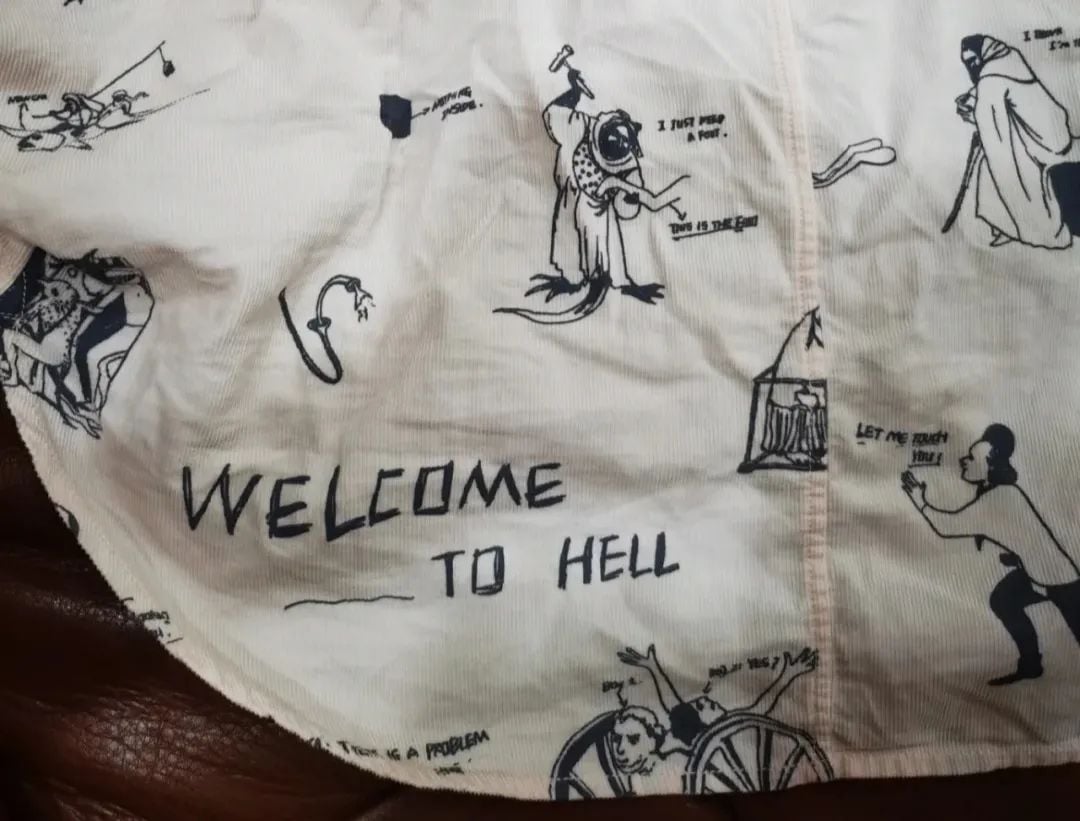 江南布衣童装印童装上印不雅字眼  紧急下架