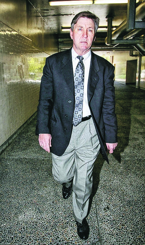 碧妮为庆祝订婚‧无预警关IG帐号