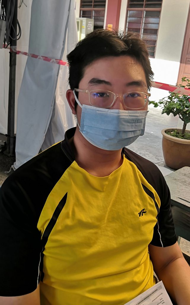 社区动态/兵如港流动疫苗接种中心开跑 增加人手应对接种过程顺利
