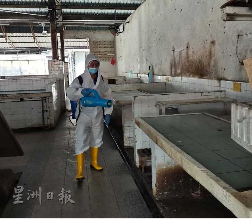 梁智伟:布先巴刹确诊小贩一家隔离 巴刹已消毒明重开