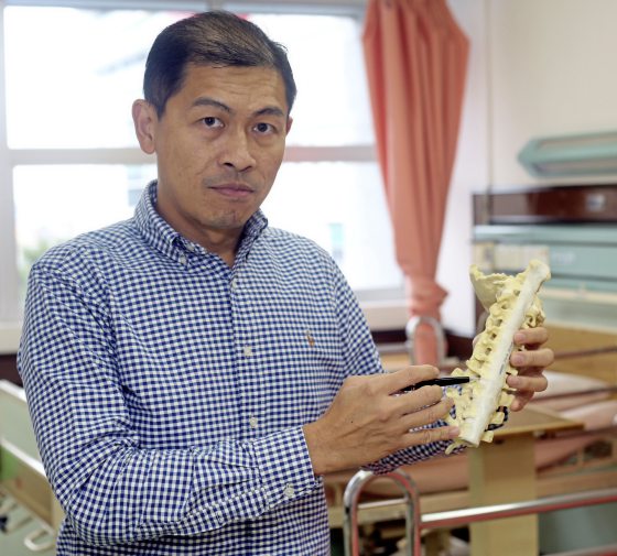 脑神经外科兼脊柱专科医生盛晓峰／市场经理海绵状血管瘤 只要保守治疗，不需开刀切除