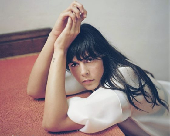 谢敏洁/Madi Diaz《History of a Feeling》情伤中弹唱残缺美