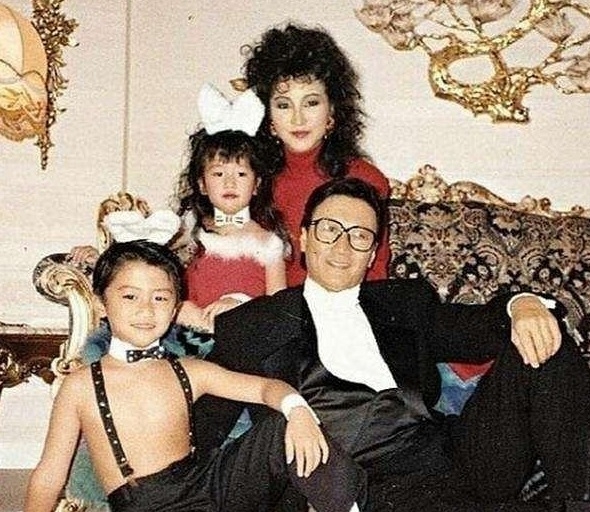 谢霆锋认关系疏远‧通过美食与谢贤和解