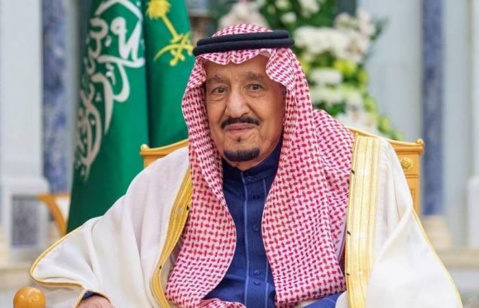 贫穷限制你的想像 沙地国王出访行李506吨等于204头大象