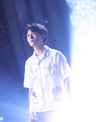 遭网络歌手淘汰.韦礼安《好声音》止步11强