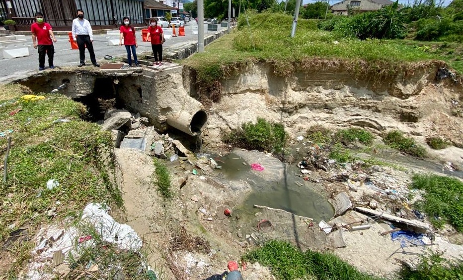 金宝巴鲁路展维修工程 市民受促小心行驶
