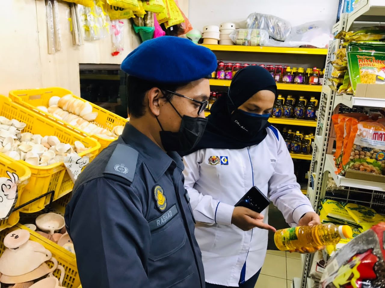 霹贸消局:市售5公斤食油价格便宜 介于RM27至28之间