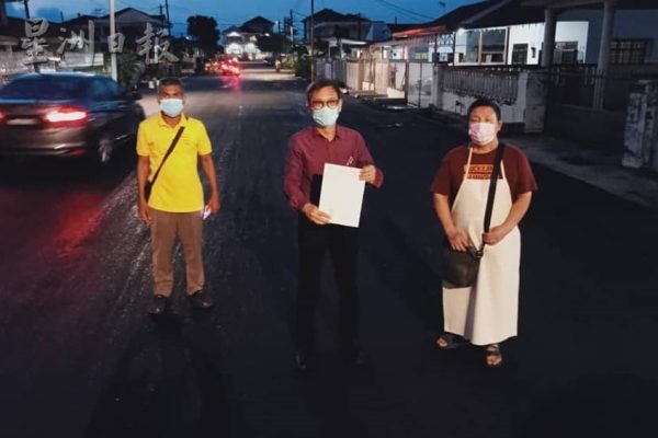 霹/保阁亚三再有2条道路获重铺柏油