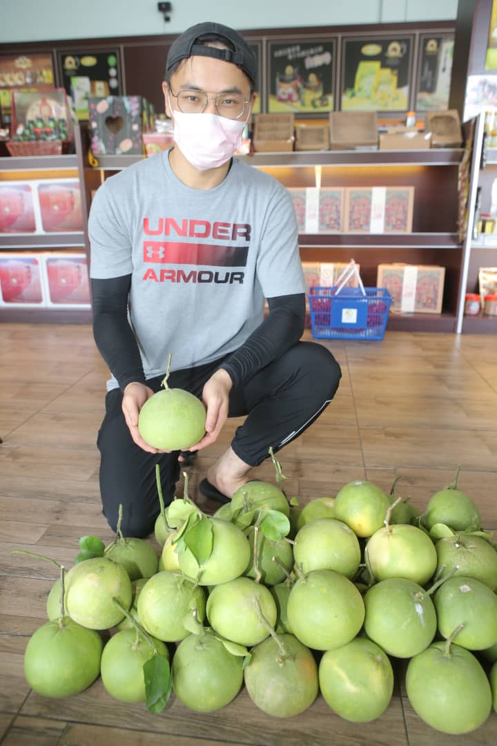 霹／版头／柚子价格偏低 最佳选购时刻