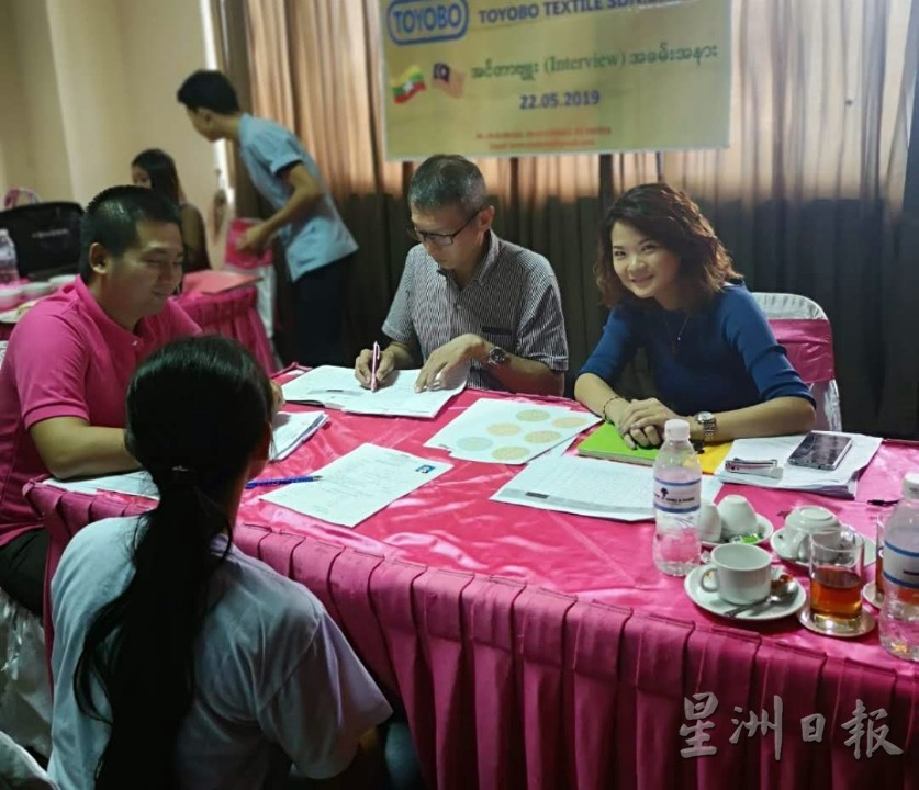 霹:8日见报/封底主文/【疫流而上】单亲妈妈为母则刚 章谊駗卖炸鸡设快递公司