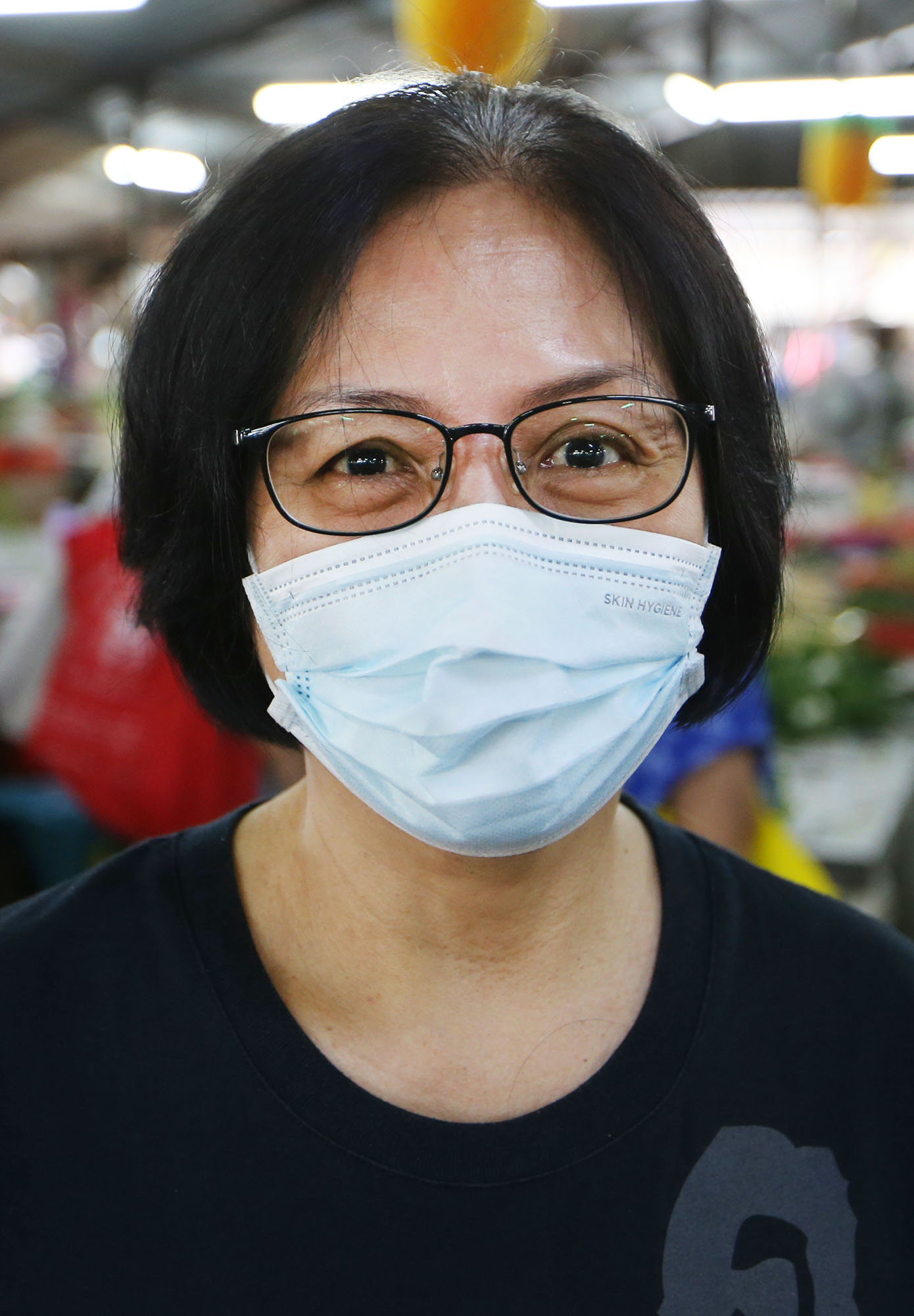 霹：封面主文／迎接中秋节最后冲刺  巴刹月饼销量亮眼