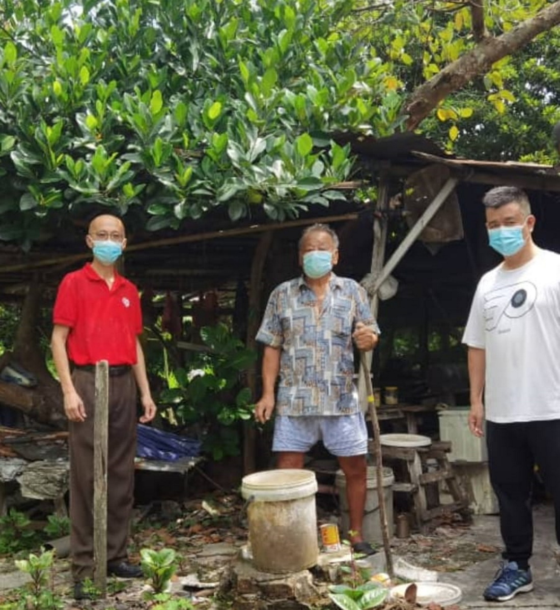 霹:版六头/善心组织助修屋 长者住3周疑跌死