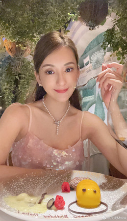 首谈“天王嫂培训班”争议.方媛:交给时间