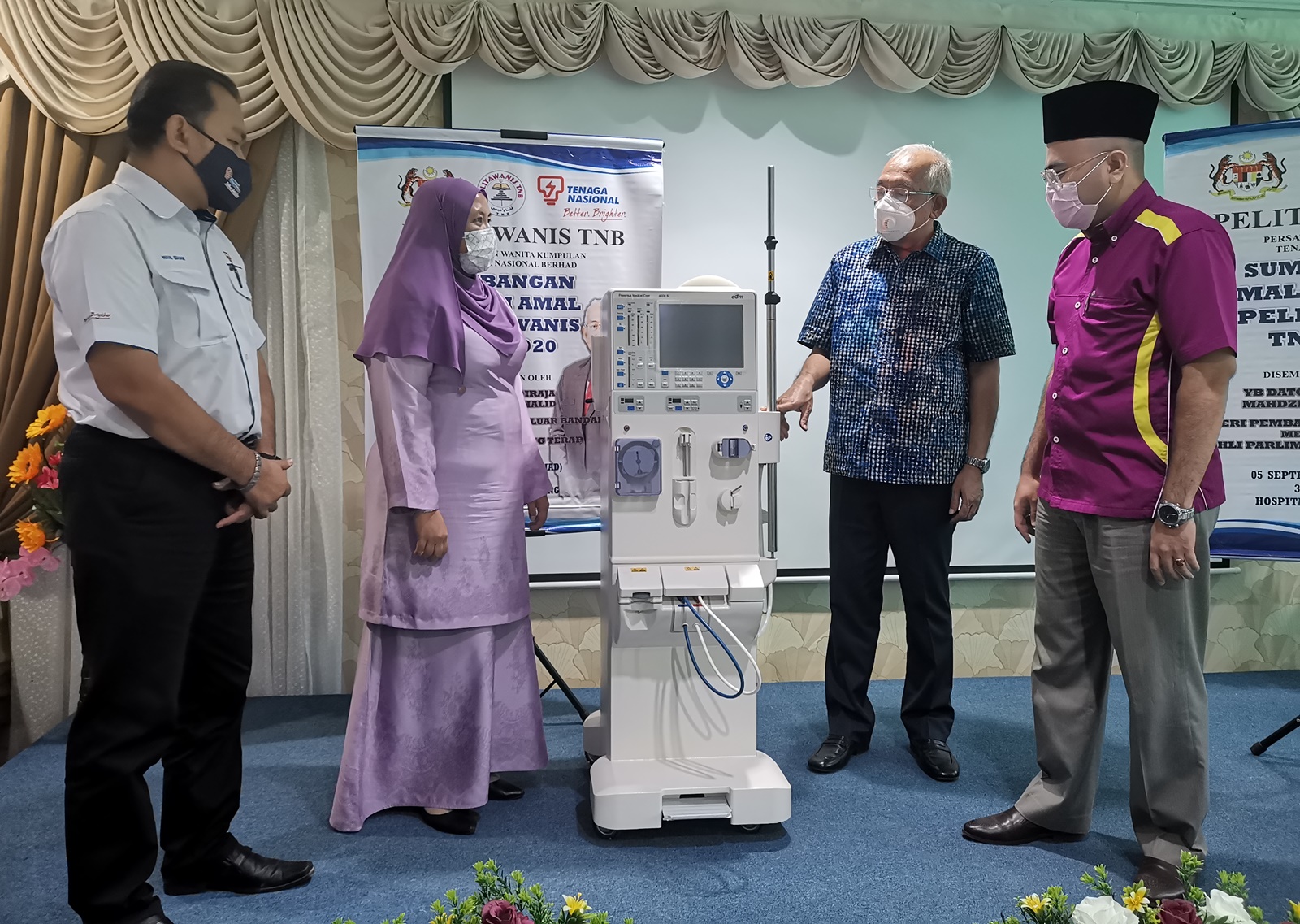 (全国版)玛拉理科初级学院(MRSM)维持原先的招生指南,包括华小华中的学生都可申请。,