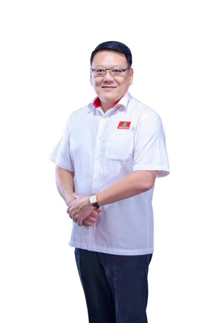 （古城版）颜炳南：成人完成接种仍会染疫，何况学生未接种，不赞成现阶段让学生返校上课