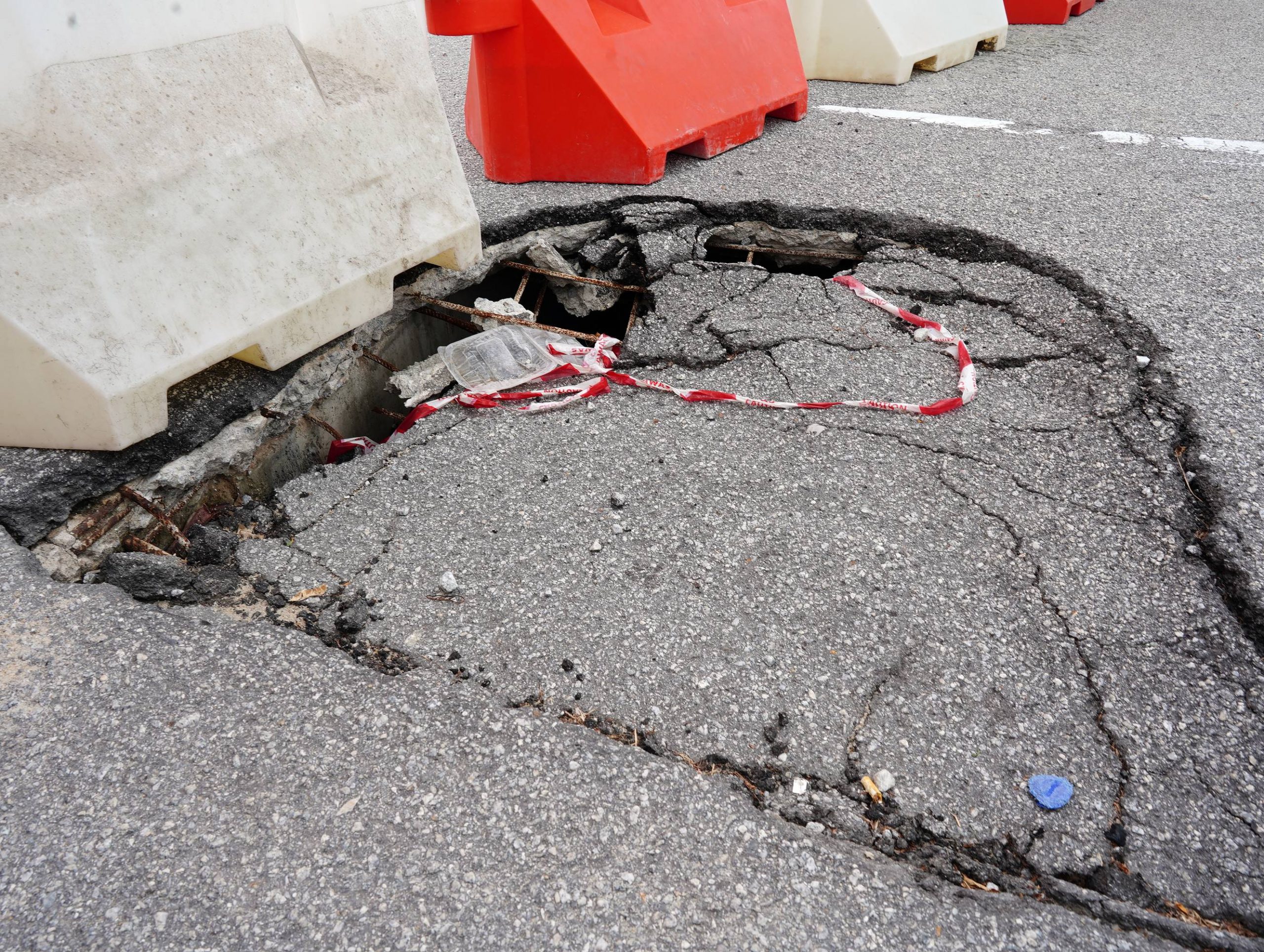 （古城第三版主文）哥打拉沙马那再也2路部分道路封路，民众受促使用替代道路