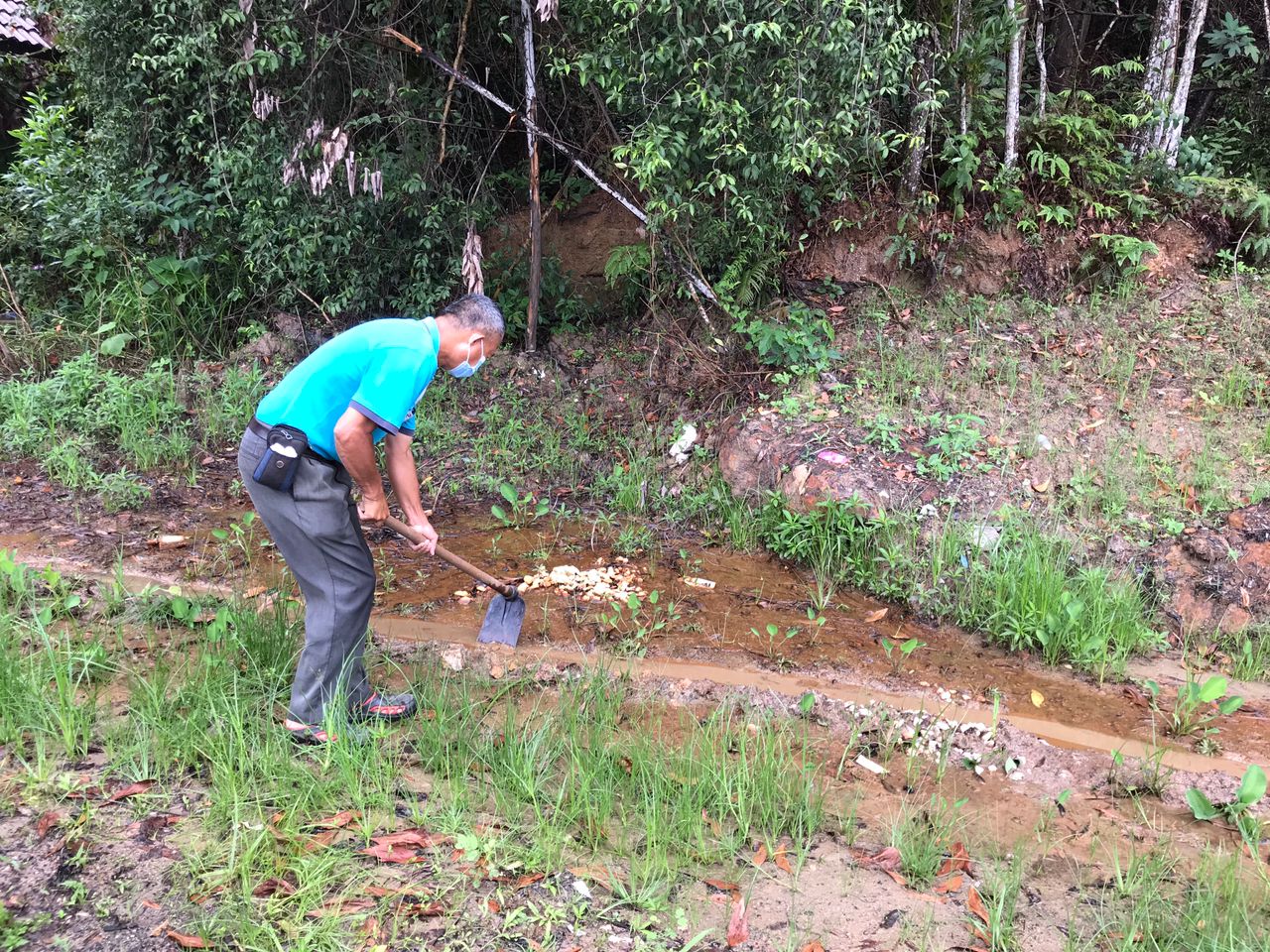 （古城第三版主文）熊山通CP4路线泥土流失 登山客受促留意