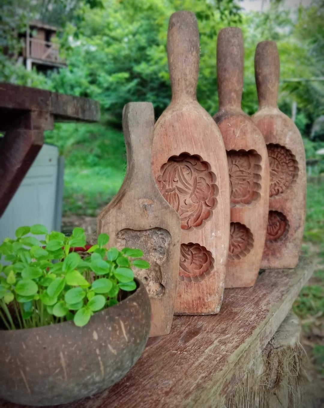 （大北马）吴子达卖的不只是月饼，而是人情味十足的向非华裔宣扬中华文化传统食物