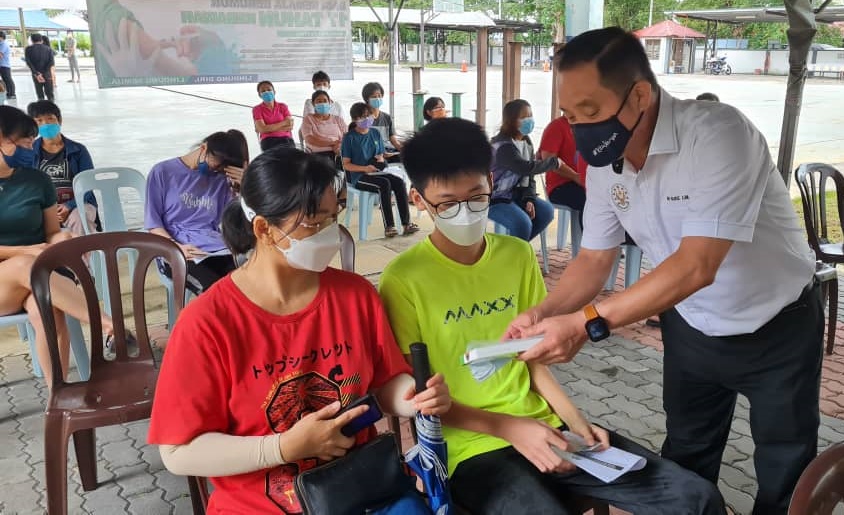 (大都会)适耕庄3国中840人完成接种疫苗