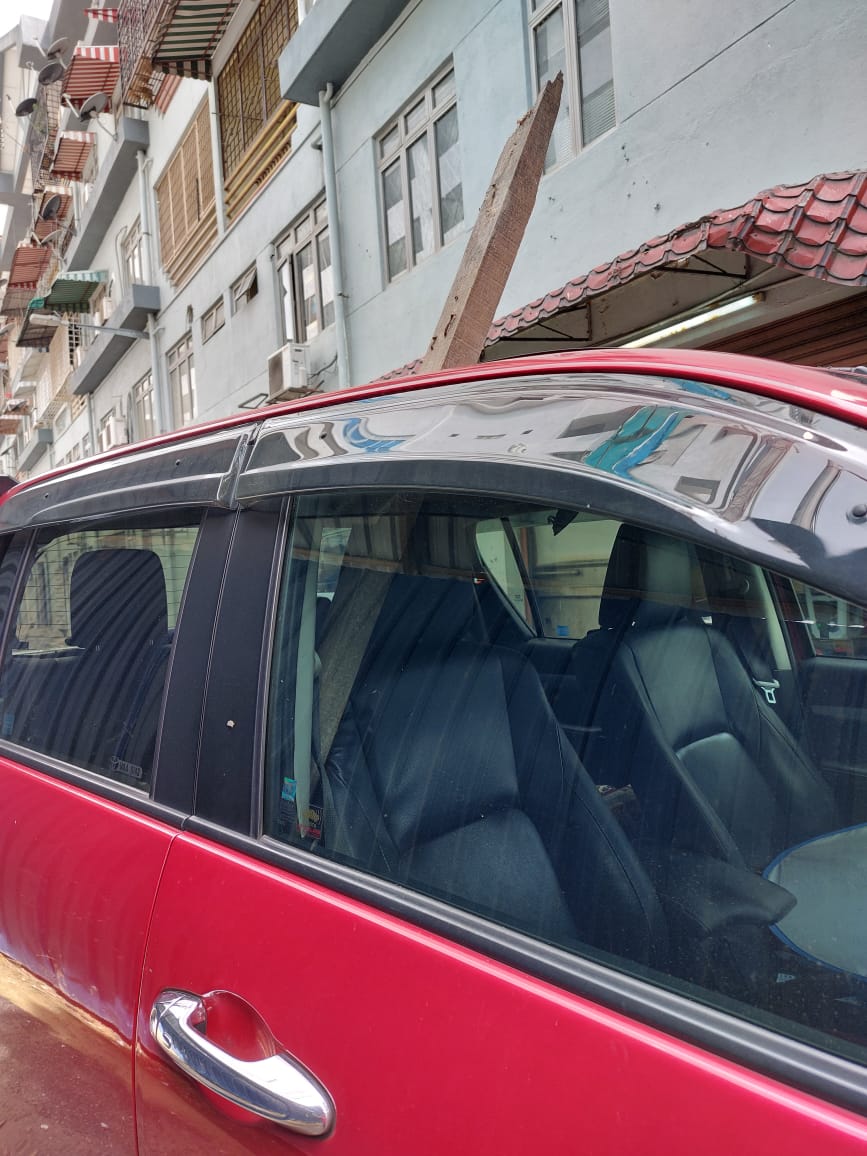 (大都会)鸿图园高空坠物意外/2图