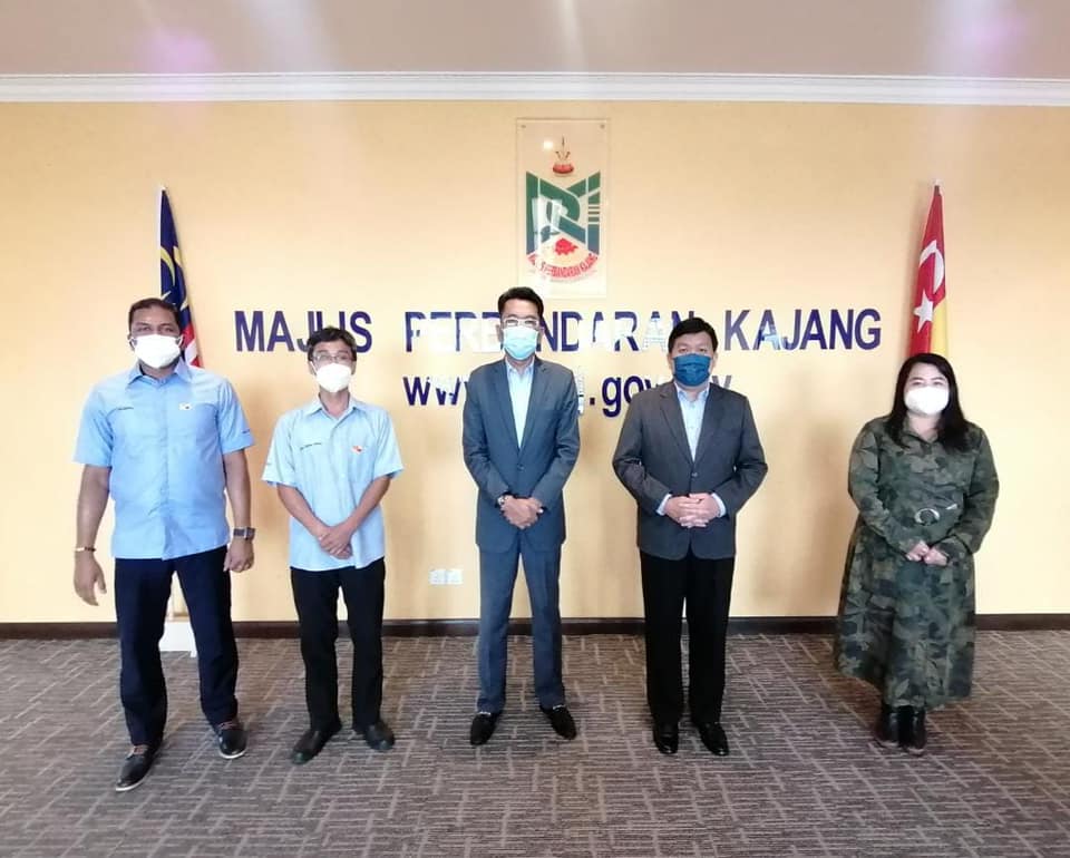 me 可做版头/MZ6头/许来贤,加影市议会将与内政部跟进有关双溪龙镇警察局保留地转换为巴刹用途事项
