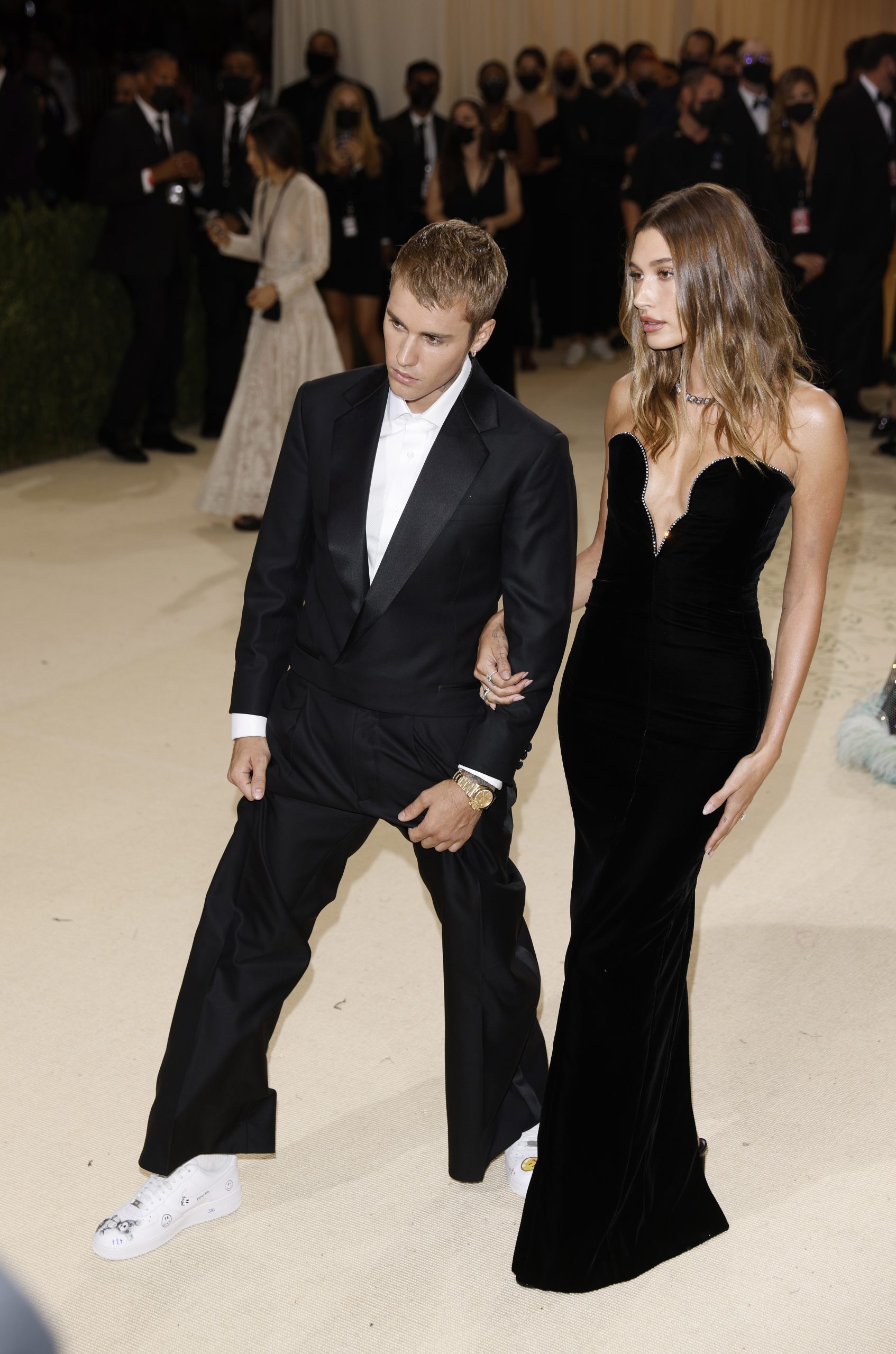 MET Gala|蕾哈娜布鲁克林斗放闪好甜蜜