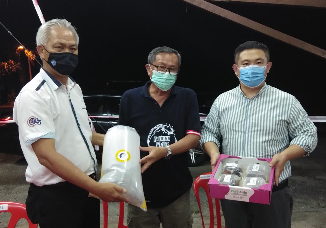 NS朱湖:引入私营企业推广农产品,叶朝政助朱湖特产“从农场到餐桌”