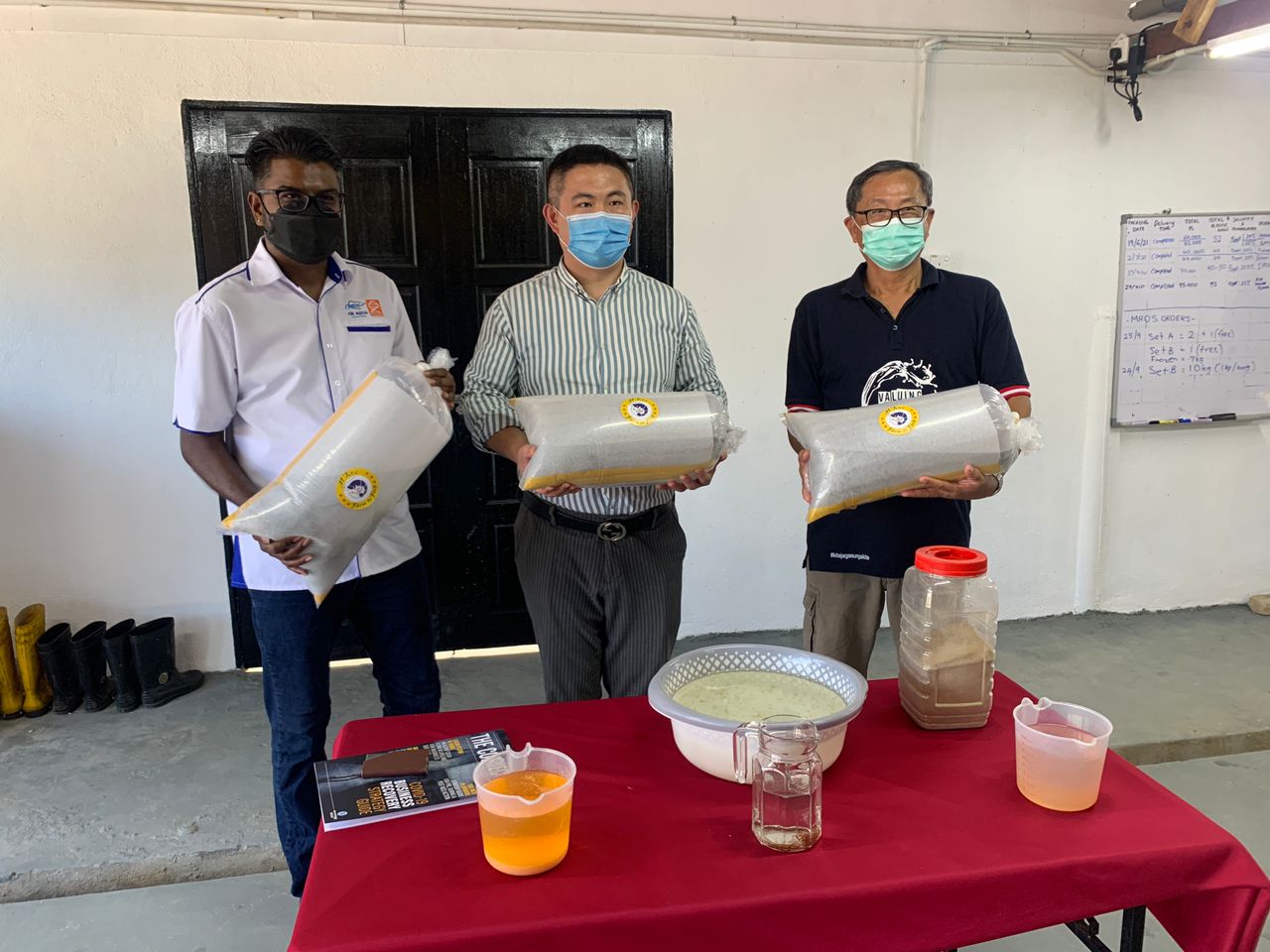 NS朱湖:引入私营企业推广农产品,叶朝政助朱湖特产“从农场到餐桌”