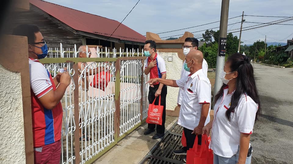 NS芙蓉:疫情笼罩下的中秋,华人新村只派月饼不办活动