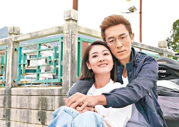 10个月没剧拍 邓佩仪心灰返加国