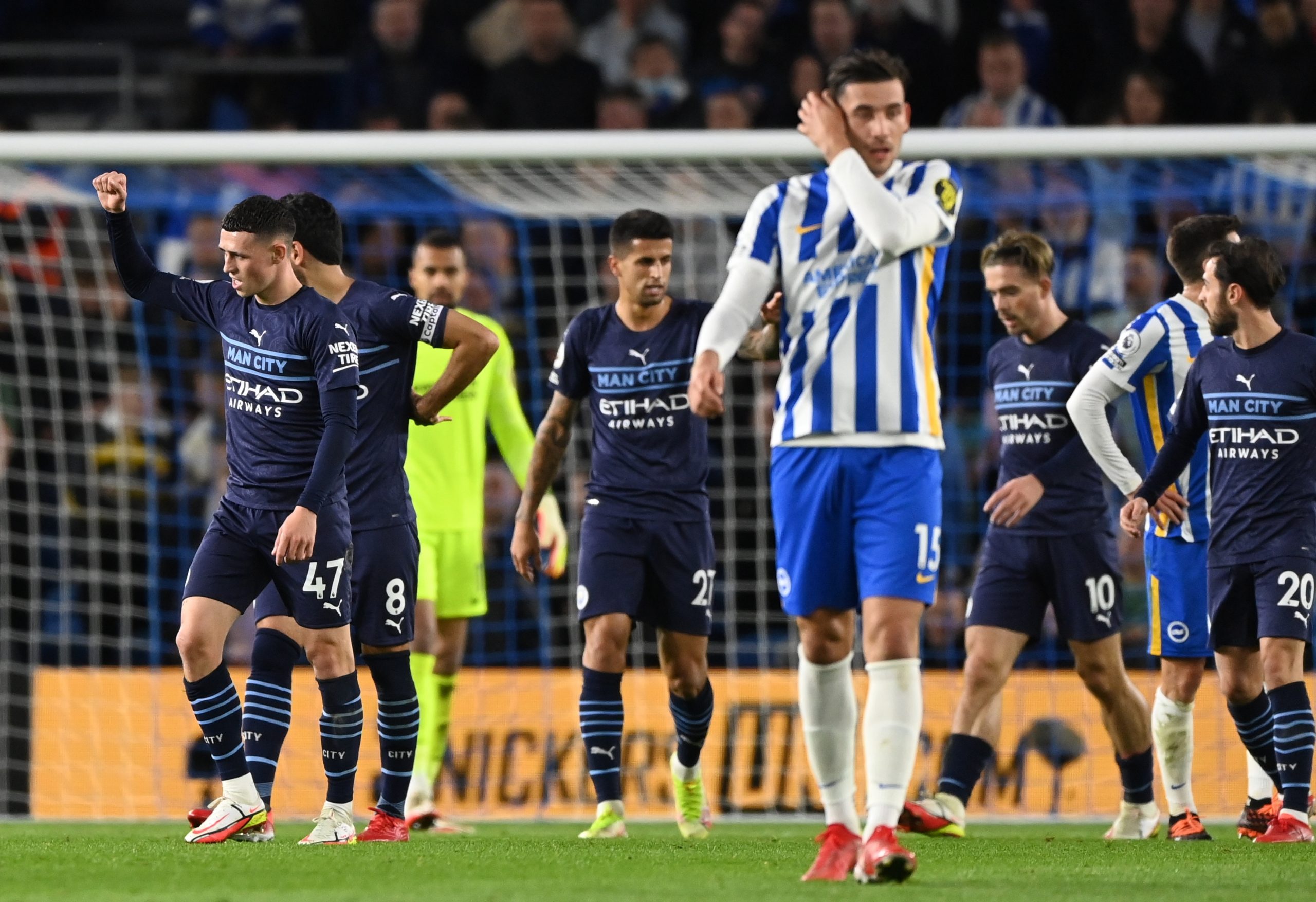 7弹击溃金丝雀 蓝狮10月全胜领跑