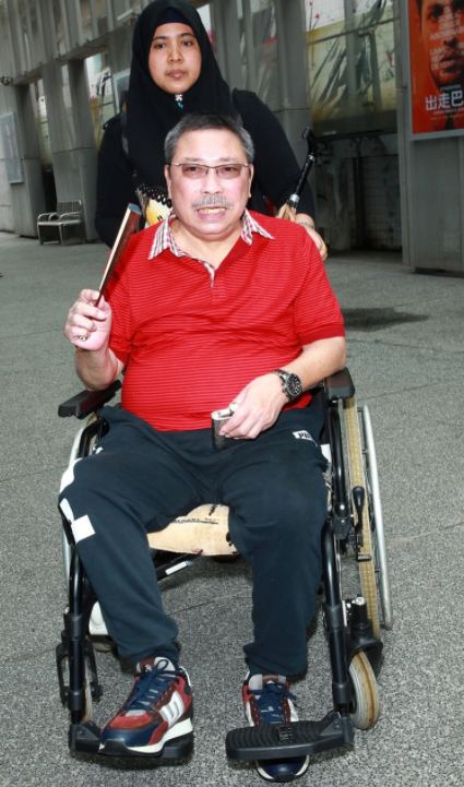 80岁金马影帝陈松勇突身体不适 急叩救护车送医