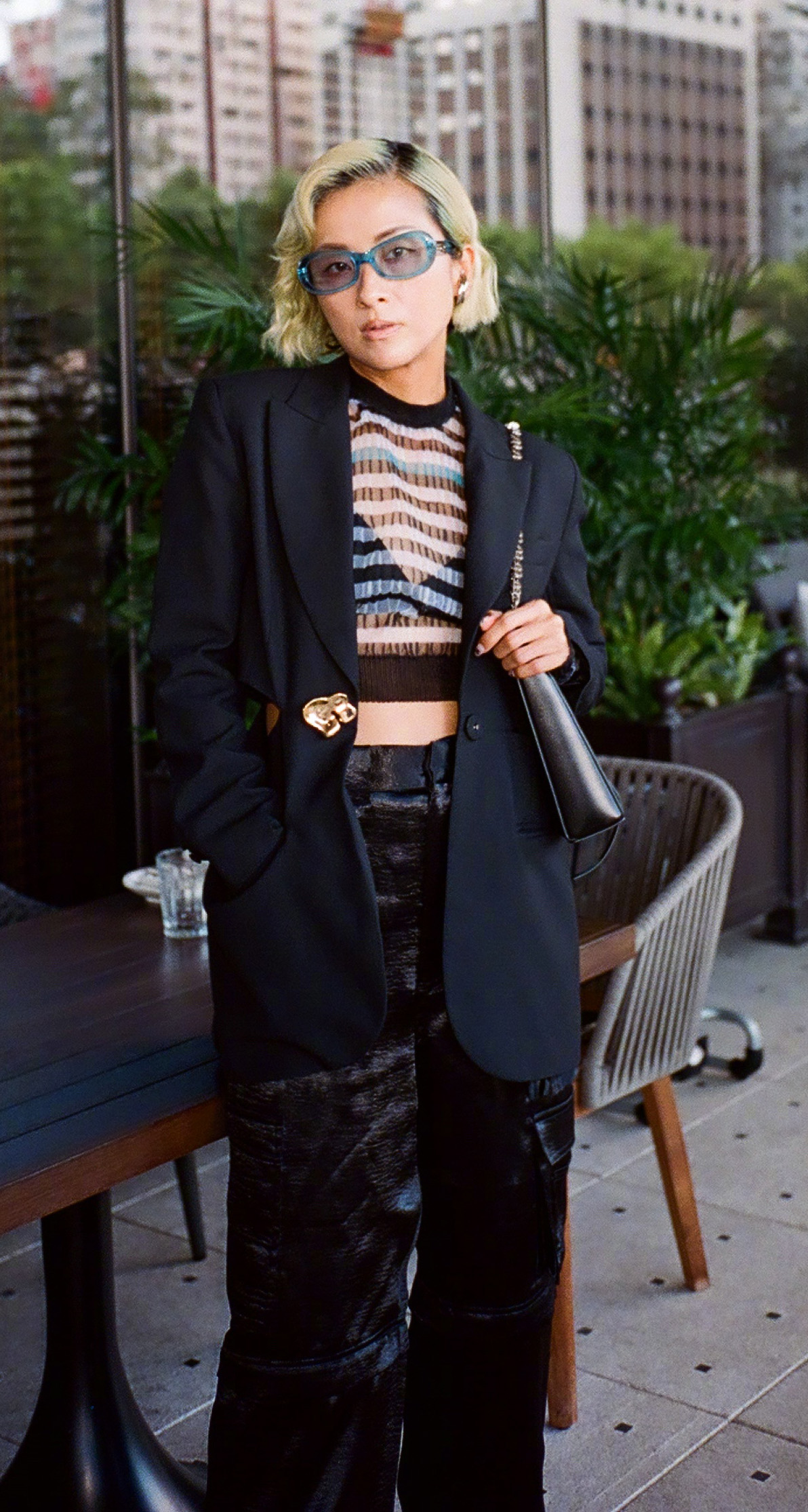 女儿17岁生日 徐濠萦《谁可相依》歌词表心声