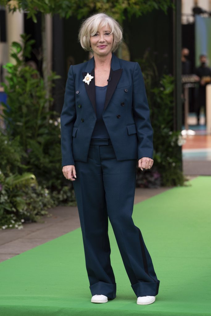 旧婚纱改造! 艾玛华森穿环保衫见威廉王子