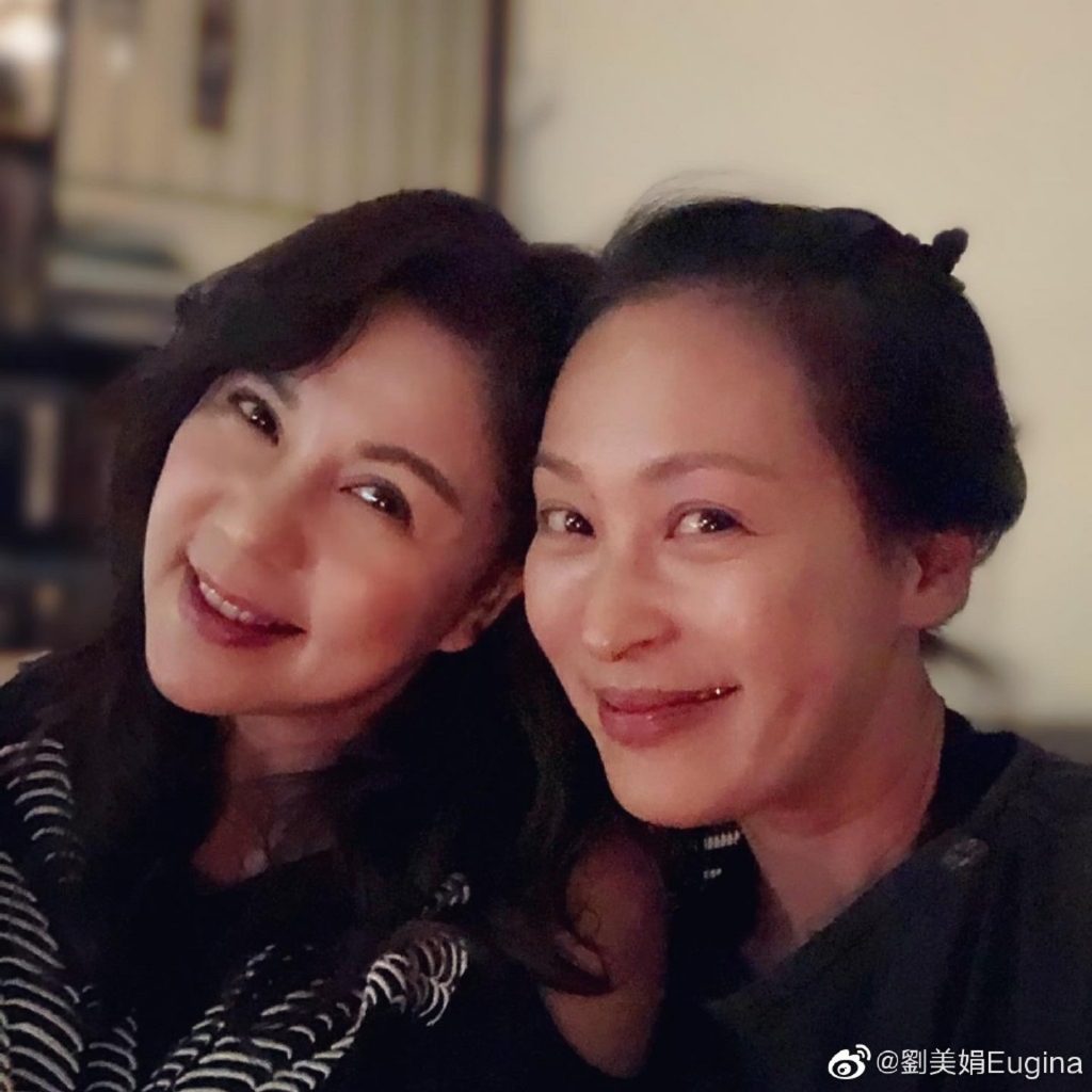 黎美娴55岁生日 同框陈法蓉超冻龄