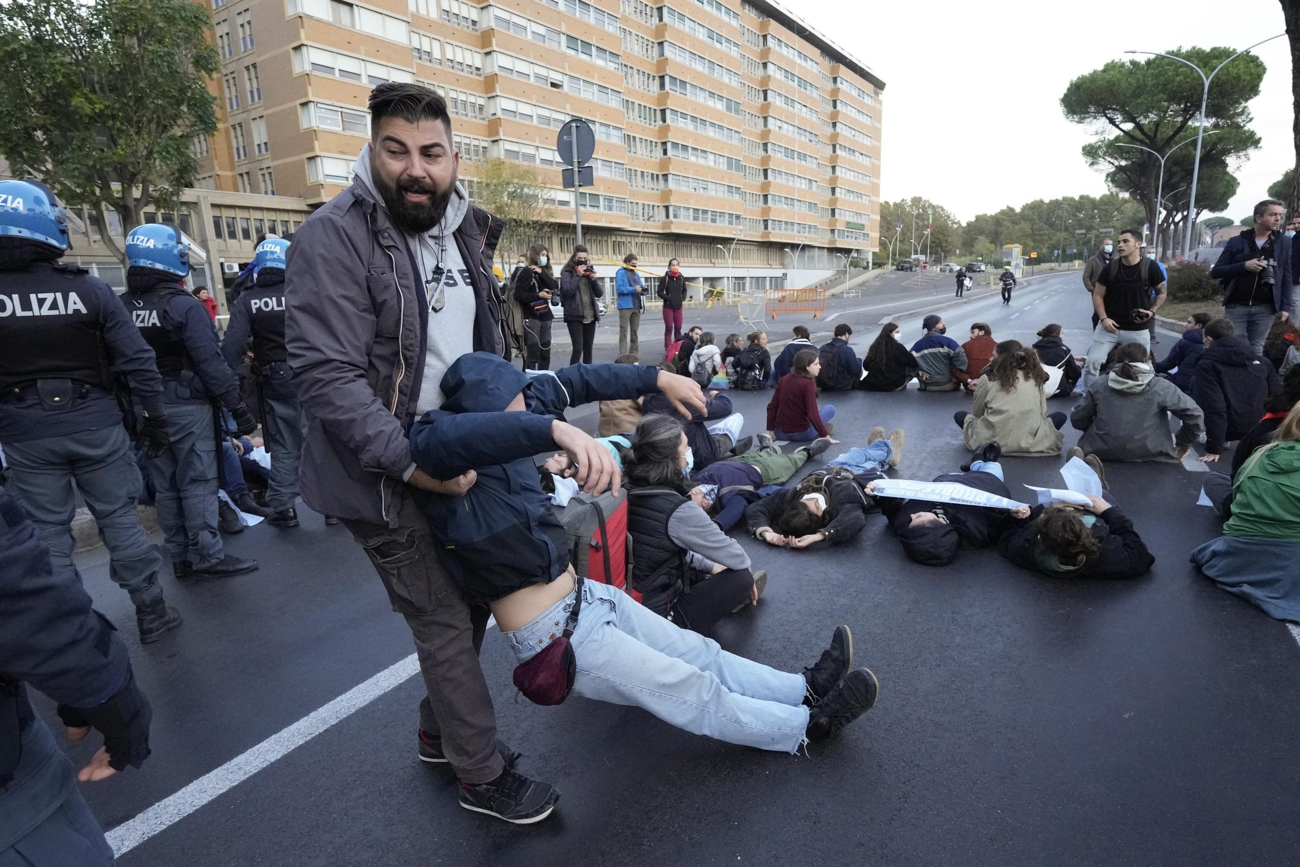 “气候峰会恐无果而终”  古特雷斯吁G20重建信任