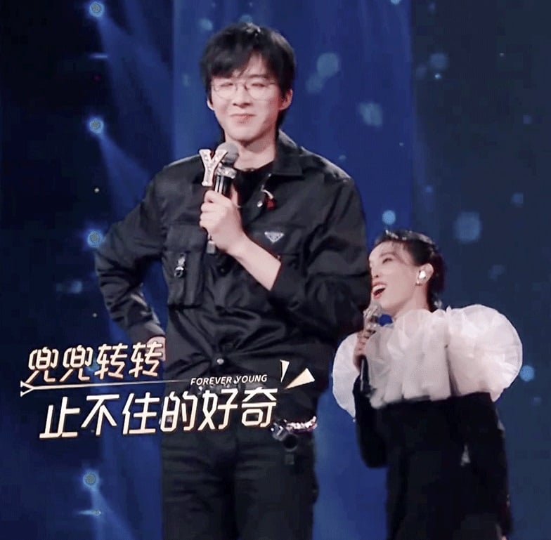 《我们的歌》配对成功 戴佩妮刘宇宁身高差上热搜