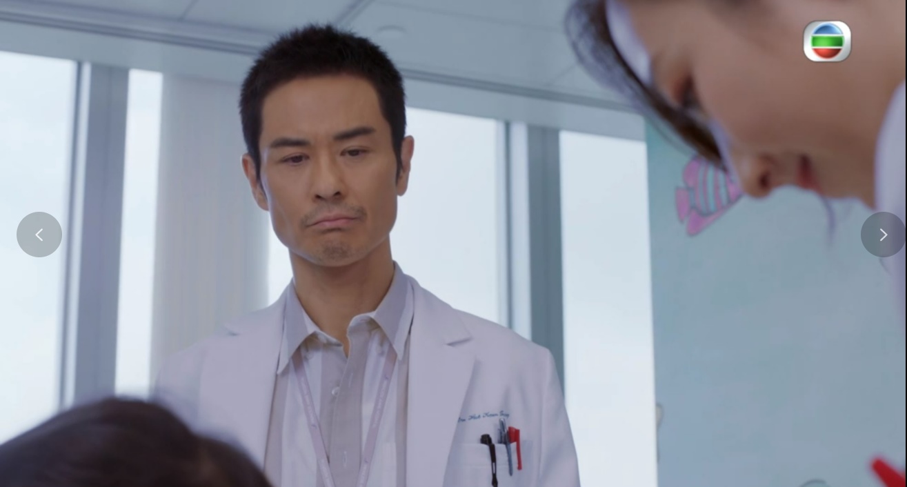 《星空下的仁医》|医生角色“Law霸式” 郑嘉颖被网吐槽没变化