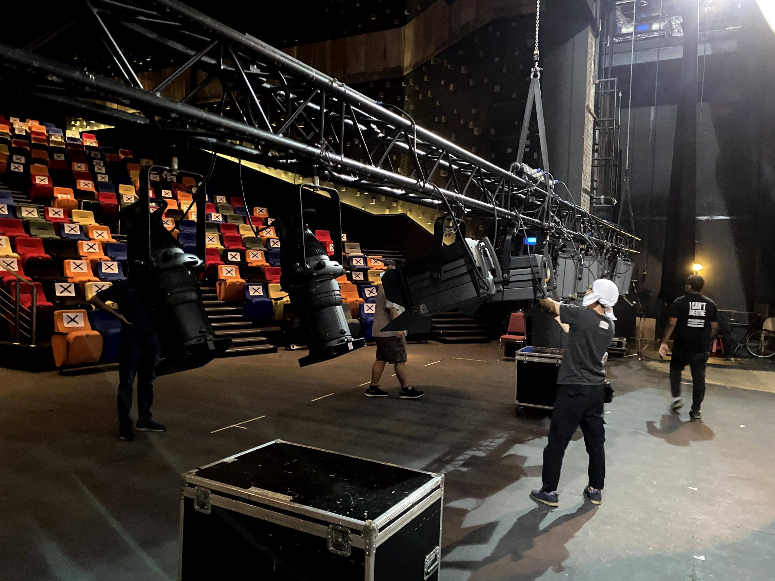  一部舞台剧的诞生